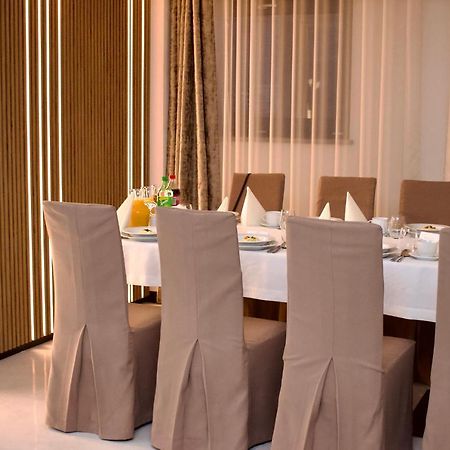 Hotel Lazur Spa & Conference Kalisz  Ngoại thất bức ảnh